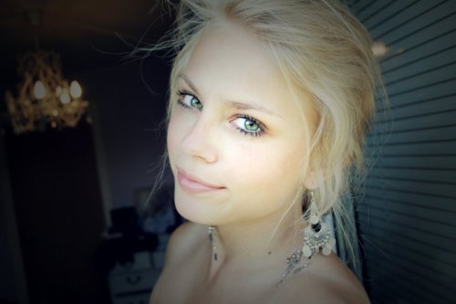 tumblr_lltsit6EUi1qk5mr4o1_500 02-00-12.jpg